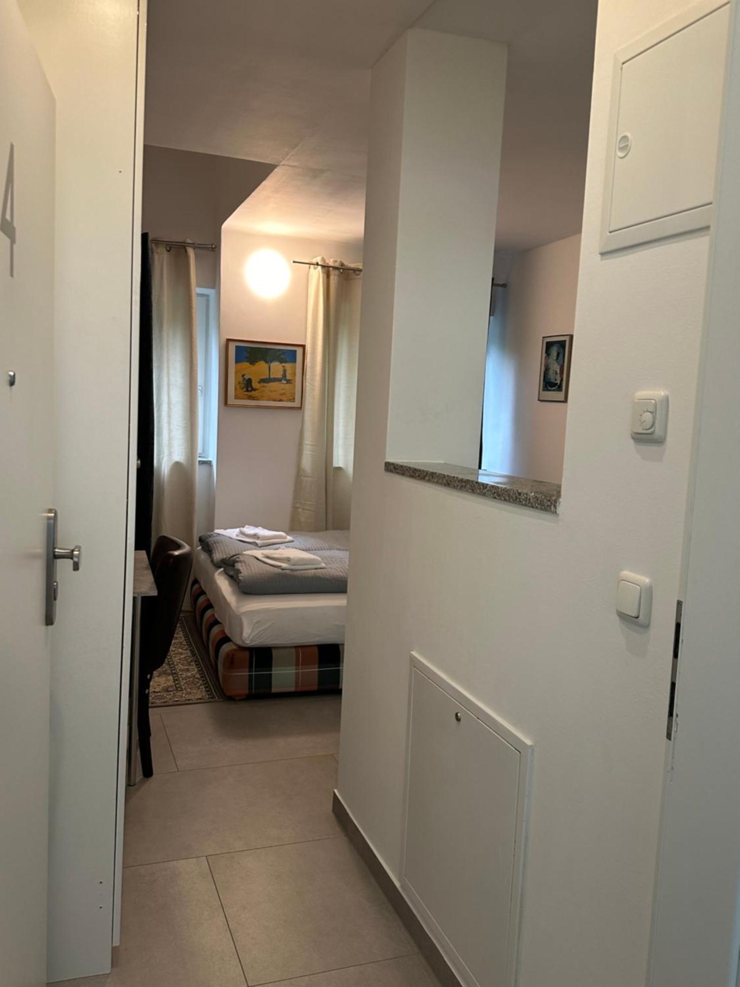 Estelada Boarding Houses - Bogenhausen München Kültér fotó